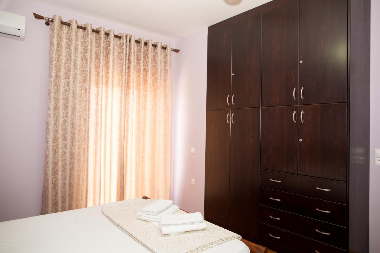 Erdeti Boutique Hotel Sarandë Eksteriør billede